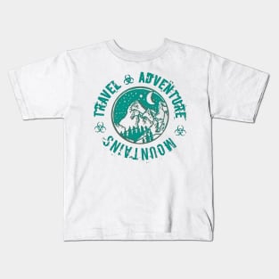 Mountains love Kids T-Shirt